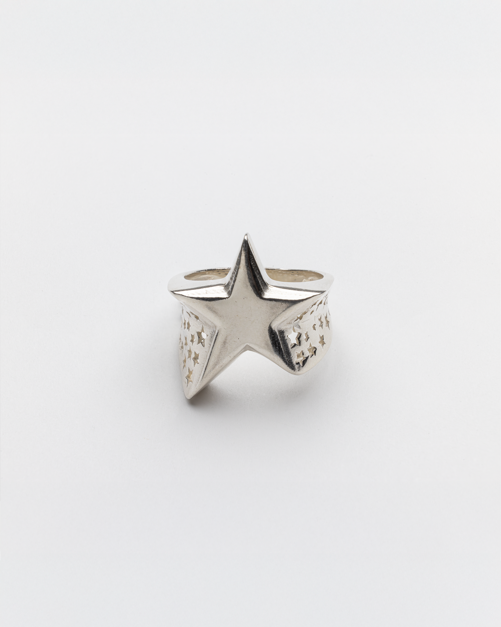 STAR SIGNET RING