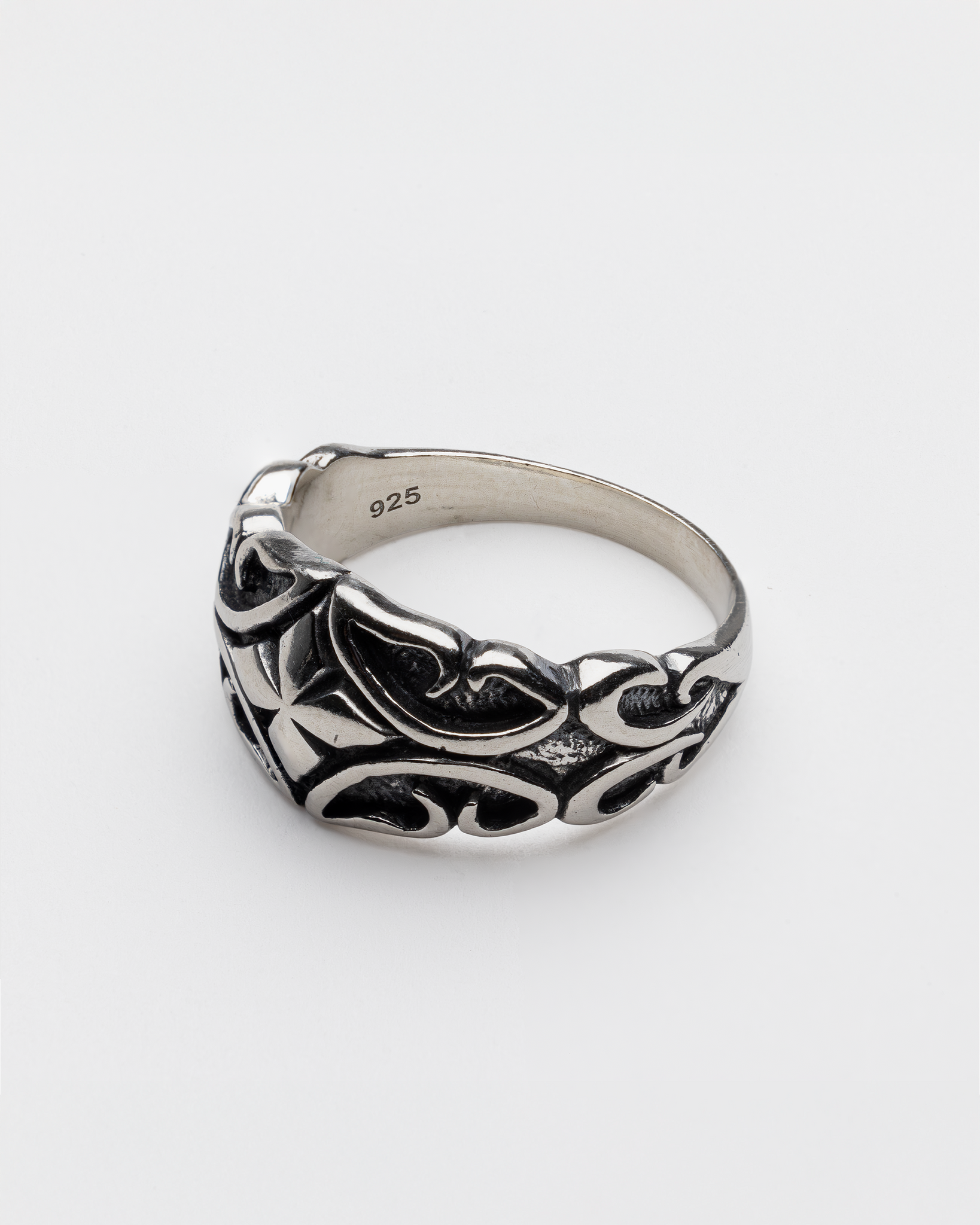 CROSS RING