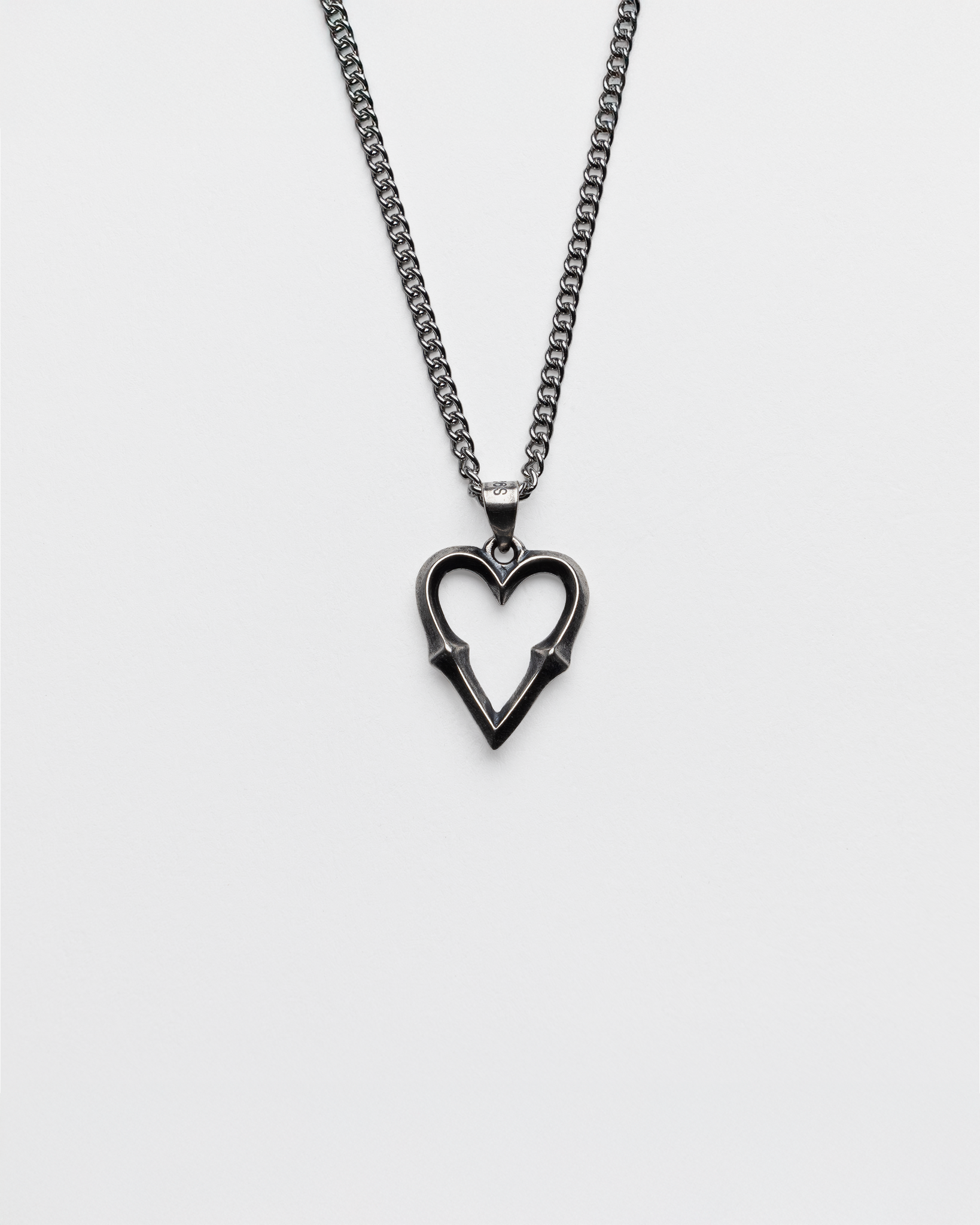 HEART NECKLACE
