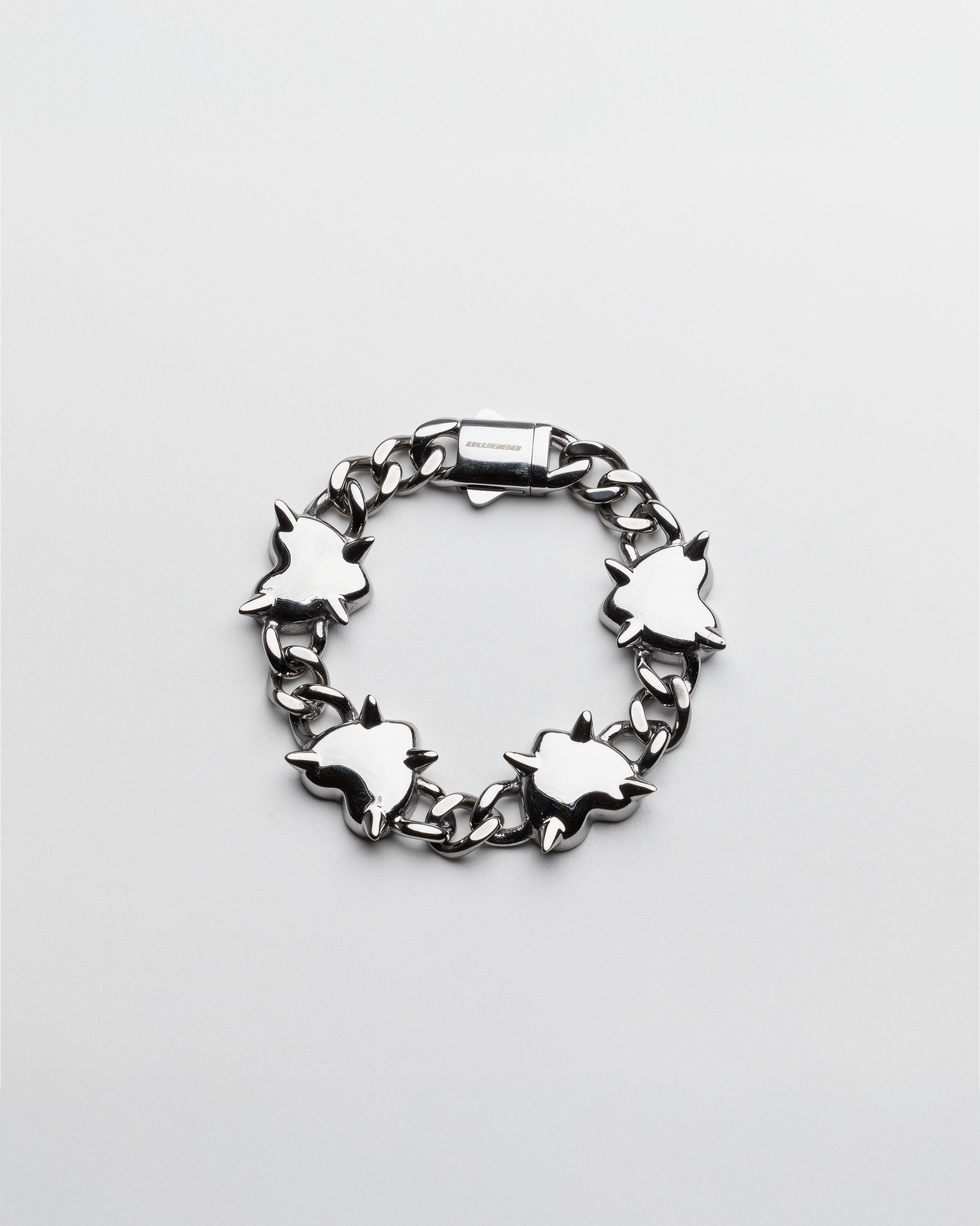 SPIKE HEART BRACELET