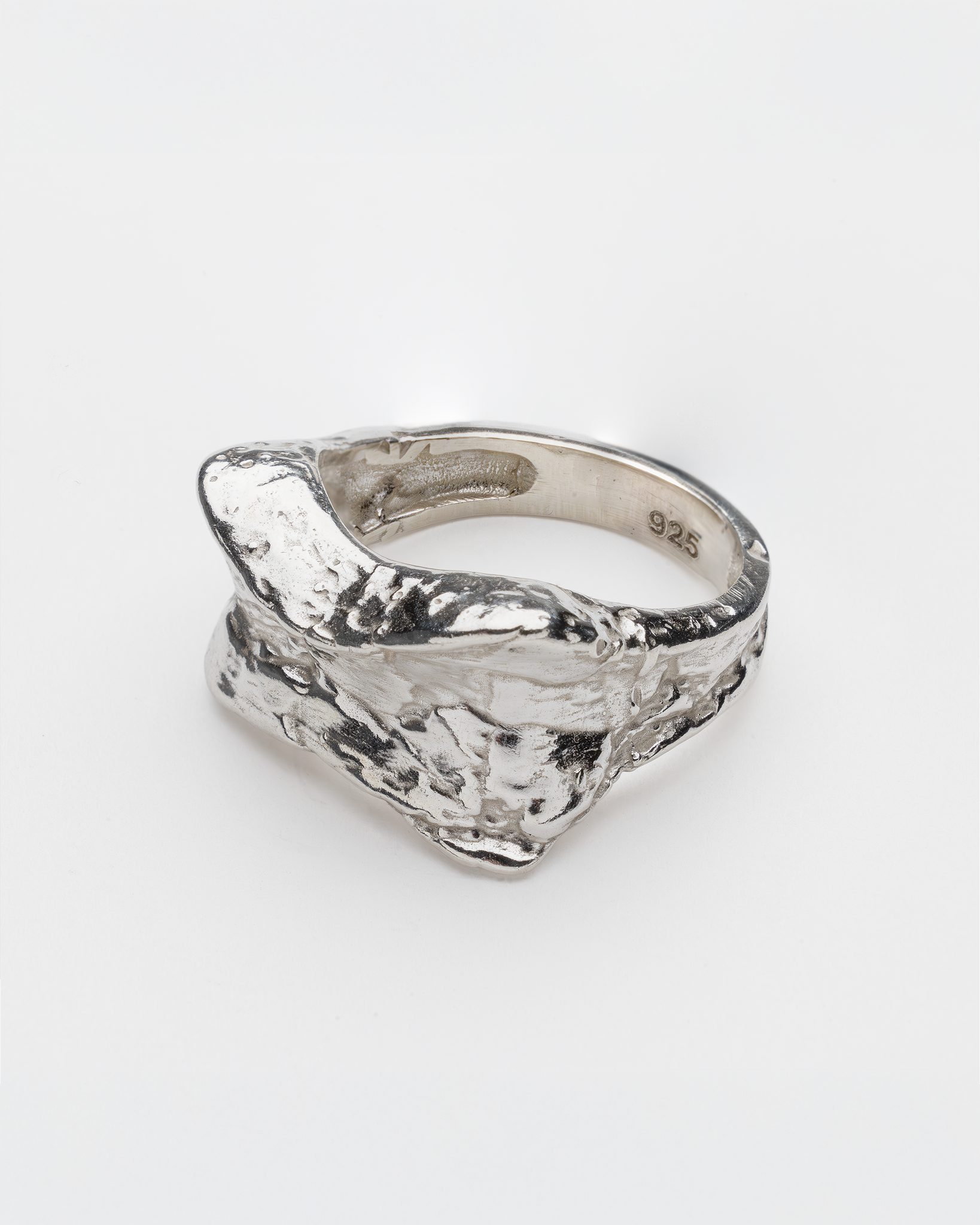 STONE RING