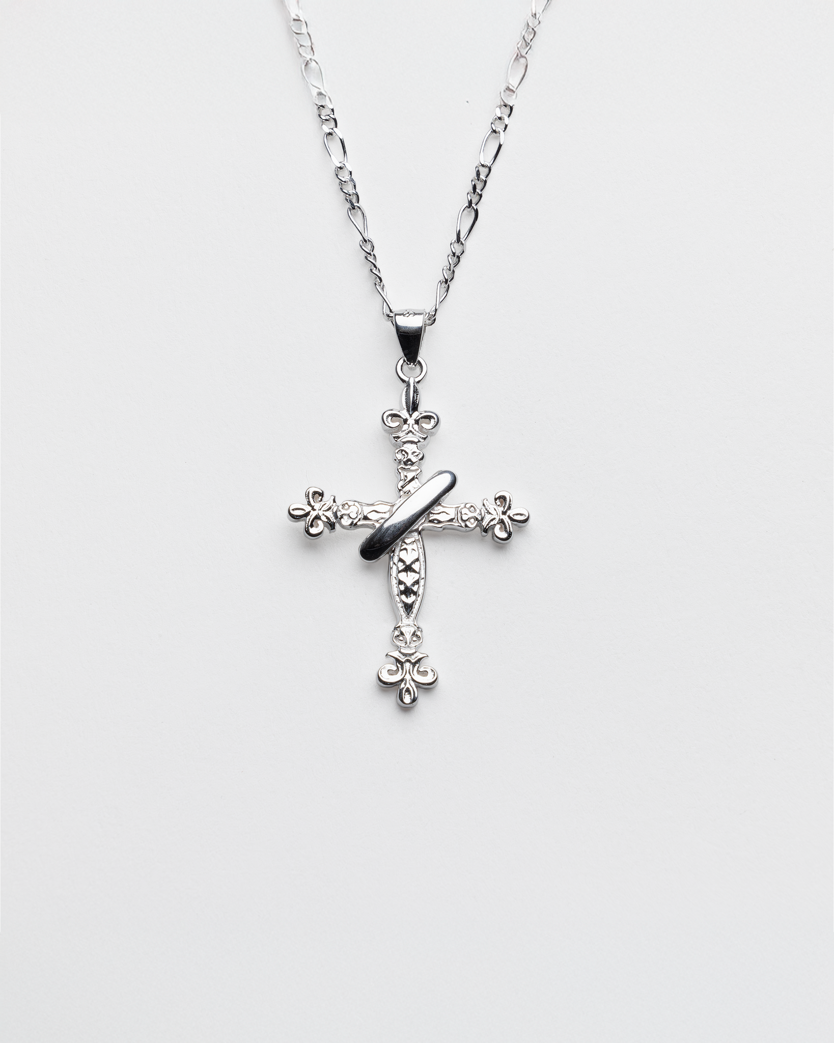 TRINITY NECKLACE